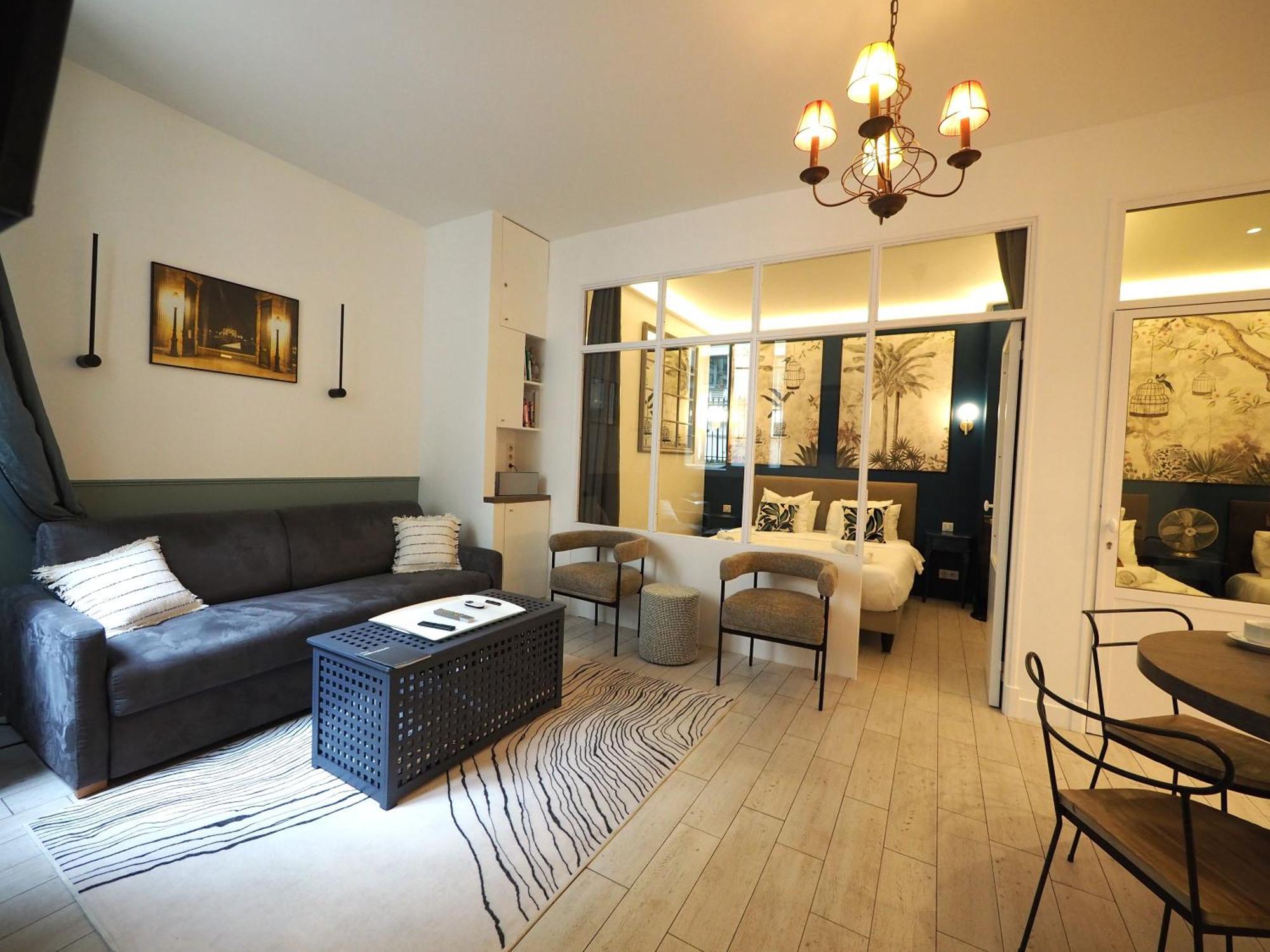 Saint Germain Elegant Chicsuites Paris Exterior photo