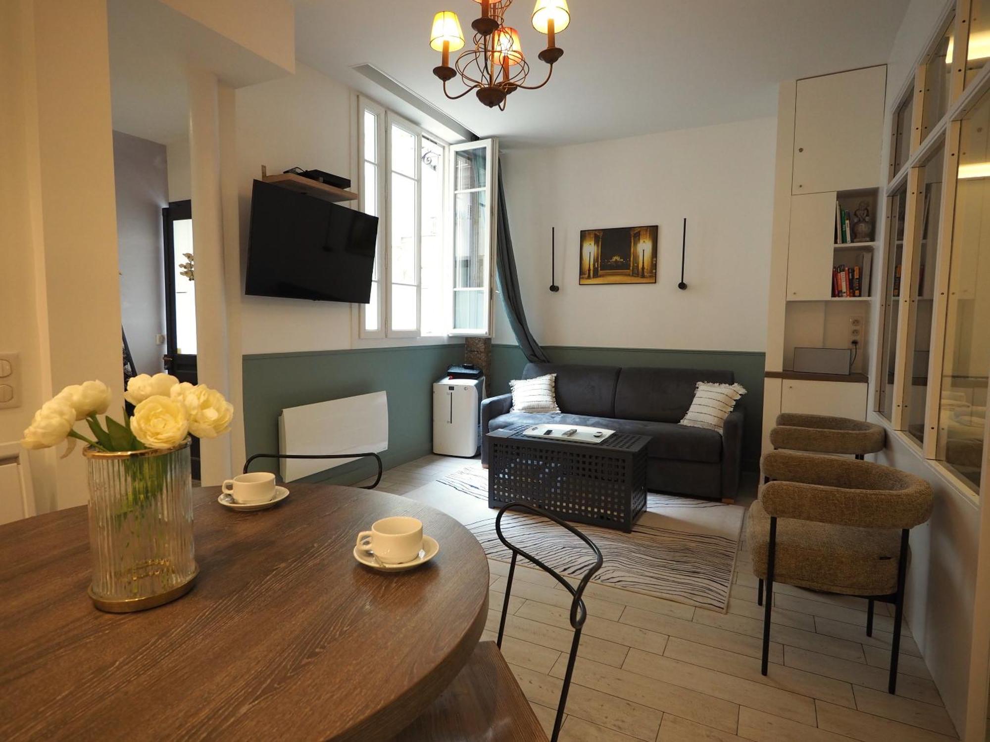 Saint Germain Elegant Chicsuites Paris Exterior photo